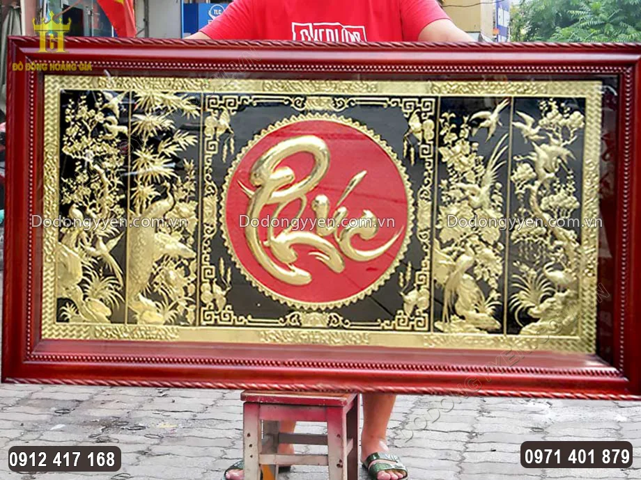 Khung tranh bằng gỗ tự nhi&ecirc;n chắc chắn